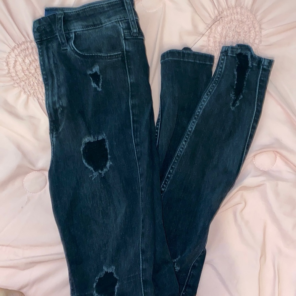 BLACK ripped Hollister Jeans